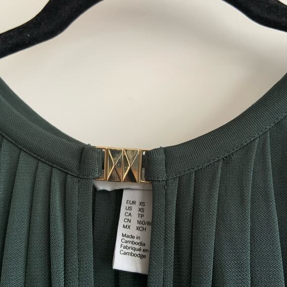 H&M XS Sleeveless Viscose Top - Picture 4 of 8
